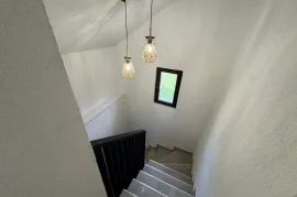 ქირავდება სახლი დღიურად, 5 ოთახიანი, ქუთაისი