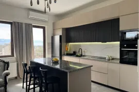 ქირავდება სახლი დღიურად, 5 ოთახიანი, ქუთაისი