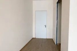 იყიდება, უნივერსალური კომერციული  ფართი, გლდანი