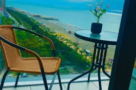 იყიდება ბინა, 1 ოთახიანი, ახალი აშენებული, ბათუმი, რუსთაველის უბანი