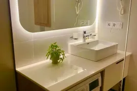 იყიდება ბინა, 1 ოთახიანი, ახალი აშენებული, ბათუმი, რუსთაველის უბანი