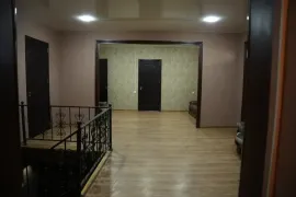 ქირავდება სახლი დღიურად, 7 ოთახიანი, თბილისი, გლდანი