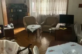 Продается квартира, 4 Kомнатная, Старое здание, Тбилиси, Vazisubani