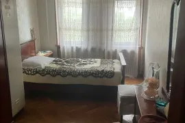 Apartment for sale, 4 Room, Old building, Tbilisi, Vazisubani
