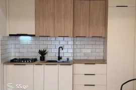 იყიდება ბინა, 2 ოთახიანი, ახალი აშენებული, თბილისი, საბურთალო