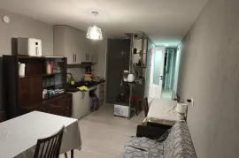 იყიდება ბინა, 3 ოთახიანი, ძველი აშენებული, თბილისი, დიდუბე