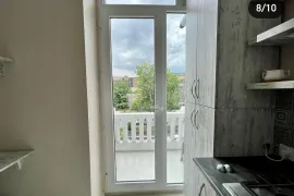 ქირავდება ბინა, 2 ოთახიანი, ძველი აშენებული, თბილისი, სოლოლაკი