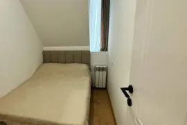 ქირავდება ბინა, 2 ოთახიანი, ახალი აშენებული, თბილისი, საბურთალო