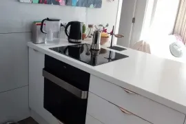 იყიდება ბინა, 2 ოთახიანი, ახალი აშენებული, ბათუმი, აეროპორტის უბანი