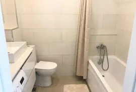 Продается квартира, 2 Kомнатная, Новостройка, Батуми