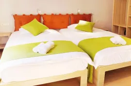 Продается , Гостиница, Авлабари