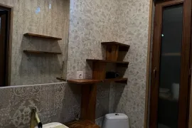 Аренда, 1.5 Kомнатная, Старое здание, Тбилиси, Сололаки