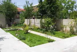 ქირავდება სახლი, 4 ოთახიანი, ქუთაისი, ასათიანის დასახლება