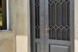 ქირავდება სახლი, 4 ოთახიანი, ქუთაისი, ასათიანის დასახლება