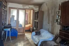 Apartment for sale, 4 Room, Old building, Rustavi