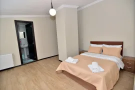 ქირავდება სახლი, 7 ოთახიანი, ქუთაისი, საფიჩხია