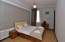 ქირავდება სახლი, 7 ოთახიანი, ქუთაისი, საფიჩხია