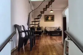 Продается квартира, 3 Kомнатная, Новостройка, Тбилиси, Мтацминда