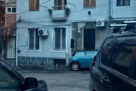 Продается квартира, 3 Kомнатная, Новостройка, Тбилиси, Мтацминда