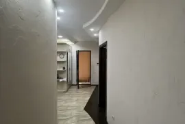 House For Sale, 10 Room, Tbilisi, Isani