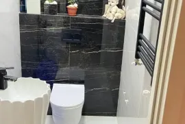 Продается Дом, 8 Kомнатная, Тбилиси, Село Дигоми