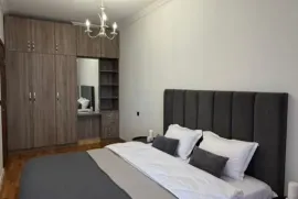 Аренда, 1 Kомнатная, Старое здание, Батуми