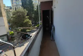 Продается квартира, 3 Kомнатная, Старое здание, Тбилиси, vake