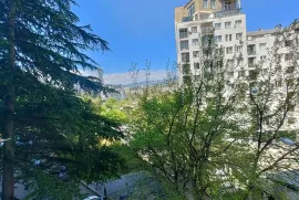 Продается квартира, 3 Kомнатная, Старое здание, Тбилиси, vake