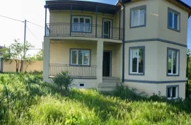 ქირავდება სახლი, 4 ოთახიანი, თბილისი, ივერთუბანი