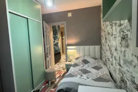 იყიდება ბინა, 3 ოთახიანი, ახალი აშენებული, ბათუმი, ძველი ბათუმის უბანი