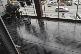 For Sale , Universal commercial space