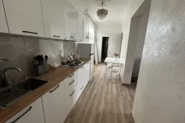 Daily Apartment Rent, 2 Room, Old building, Batumi