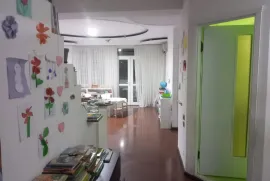 იყიდება ბინა, 4 ოთახიანი, ახალი აშენებული, ბათუმი