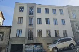 Продается квартира, 3 Kомнатная, Новостройка, Тбилиси, Сололаки