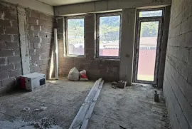 Продается квартира, 3 Kомнатная, Новостройка, Тбилиси, Сололаки