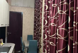 Apartment for sale, 1 Room, Old building, Tbilisi, Chugureti