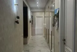 იყიდება ბინა, 5 ოთახიანი, ახალი აშენებული, თბილისი, დიღმის მასივი