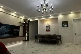 იყიდება ბინა, 5 ოთახიანი, ახალი აშენებული, თბილისი, დიღმის მასივი