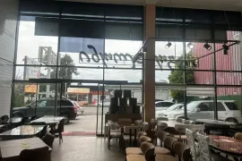 ქირავდება, სავაჭრო ფართი