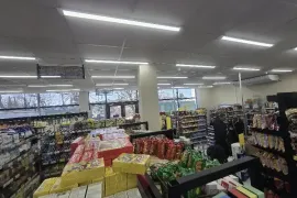 იყიდება, უნივერსალური კომერციული  ფართი