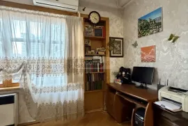 Apartment for sale, 2 Room, Old building, Tbilisi, Sanzona