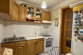 Apartment for sale, 2 Room, Old building, Tbilisi, Sanzona