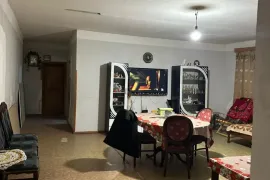 Apartment for sale, 5 Room, Old building, Kutaisi, Avtokarkhana Settlement