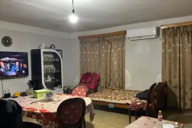 Apartment for sale, 5 Room, Old building, Kutaisi, Avtokarkhana Settlement