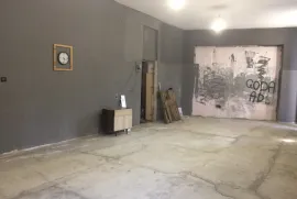 ქირავდება, უნივერსალური კომერციული  ფართი, დიდი დიღომი