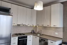 იყიდება ბინა, 5 ოთახიანი, ახალი აშენებული, გორი
