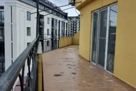 იყიდება ბინა, 5 ოთახიანი, ახალი აშენებული, გორი
