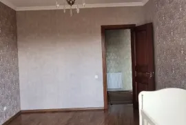 იყიდება ბინა, 5 ოთახიანი, ახალი აშენებული, გორი