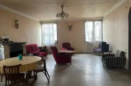 House For Sale, Mtatsminda
