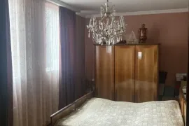 House For Sale, 7 Room, Tbilisi, Svanetis ubani